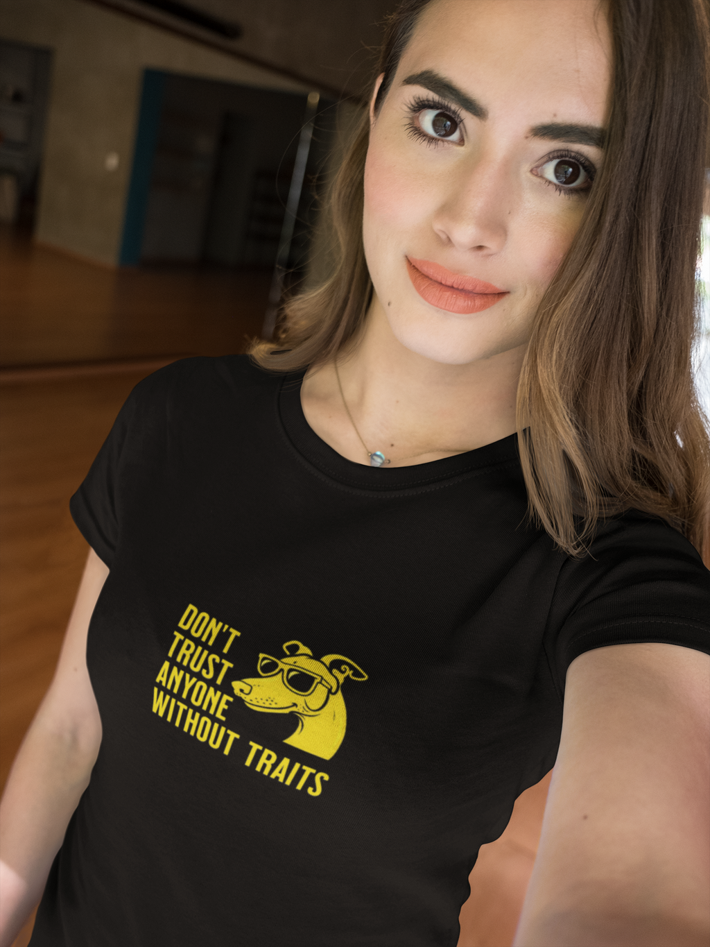 Don’t Trust Anyone Without Traits T-Shirt | Funny Dog Illustration Tee