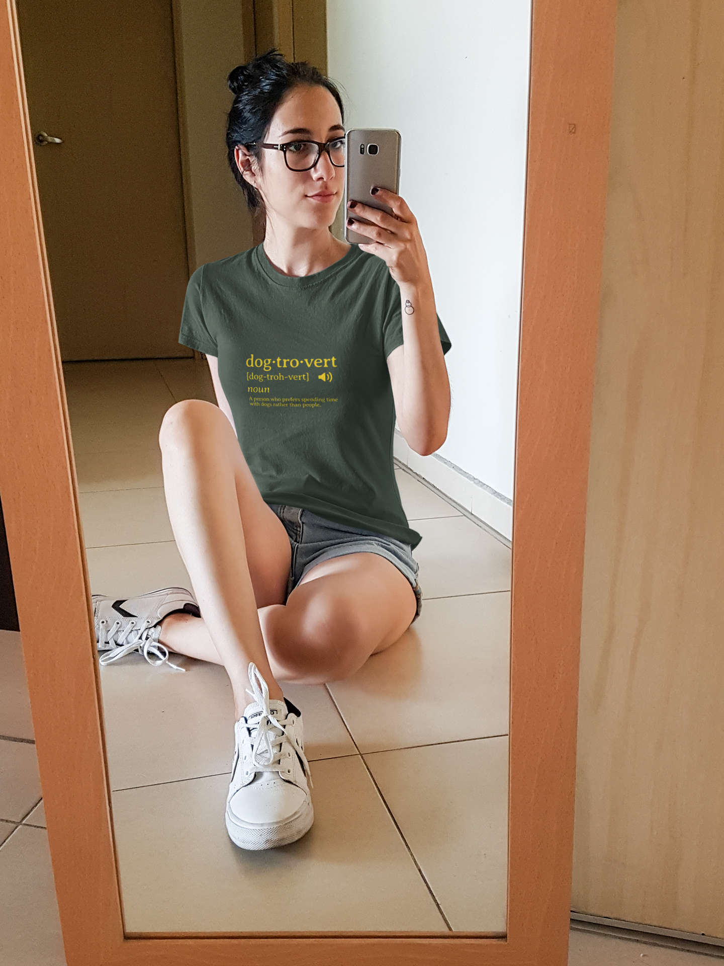 dog·tro·vert definition T-Shirt | Dog Lover Typography Tee