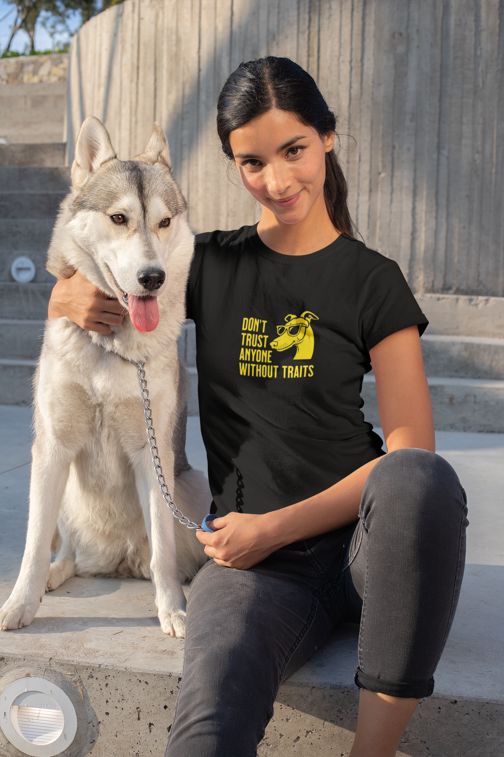 Don’t Trust Anyone Without Traits T-Shirt | Funny Dog Illustration Tee