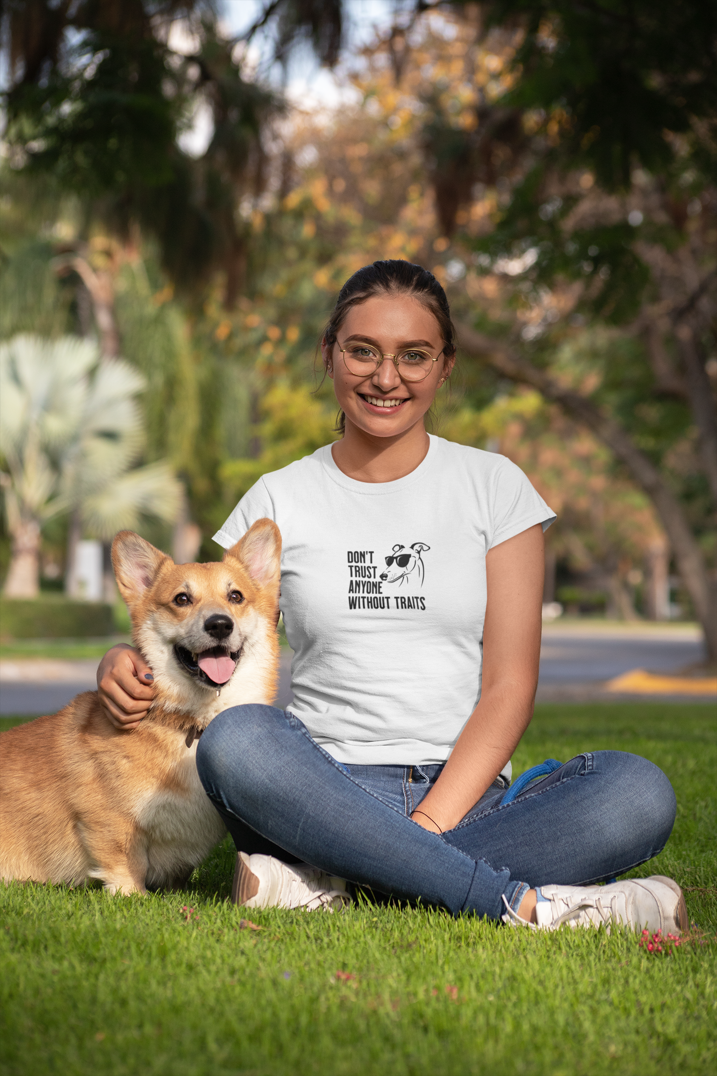 Don’t Trust Anyone Without Traits T-Shirt | Funny Dog Illustration Tee